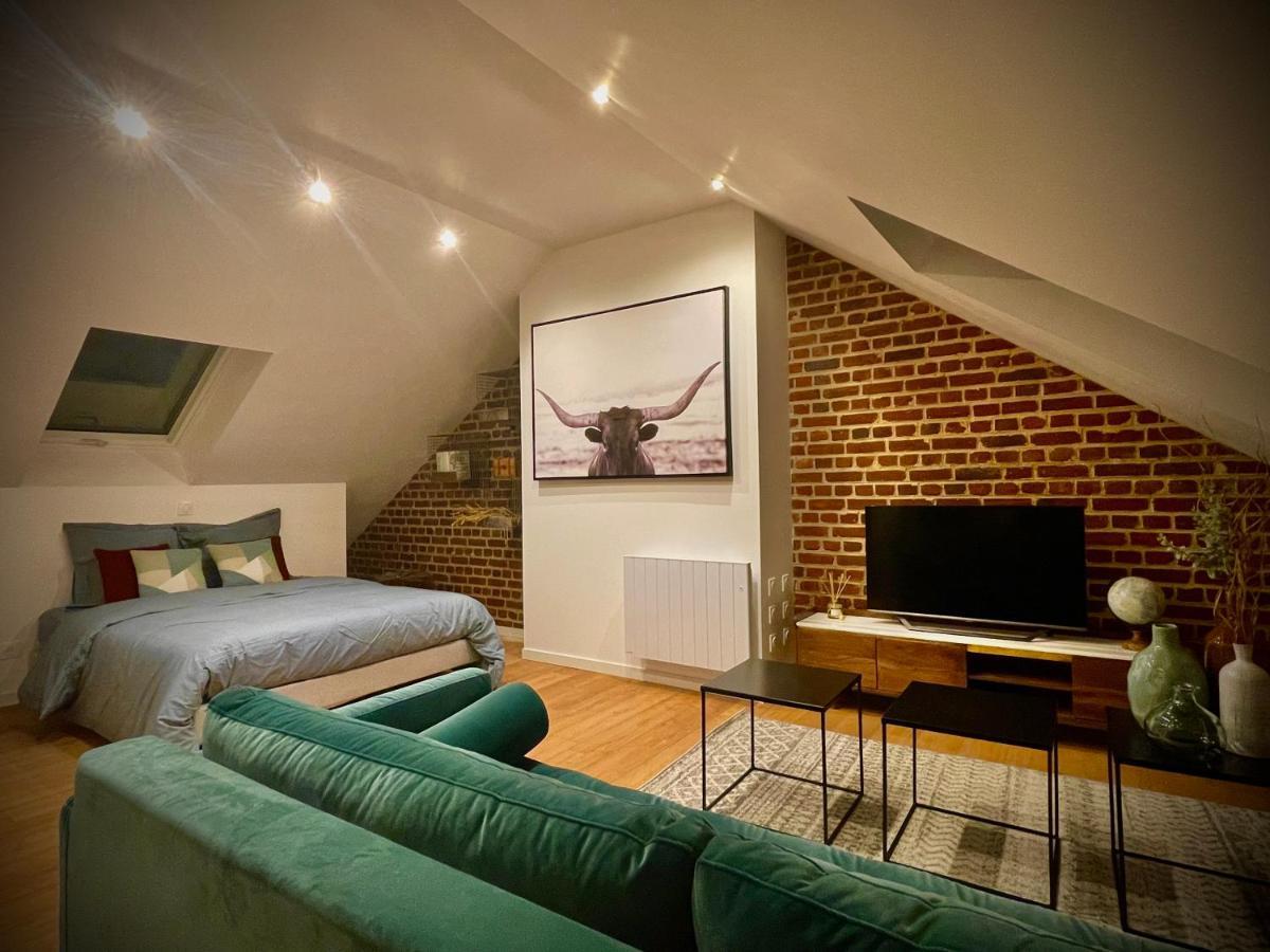 Downtown Loft - Centre Ville - Wifi - Netflix อาเมียงส์ ภายนอก รูปภาพ
