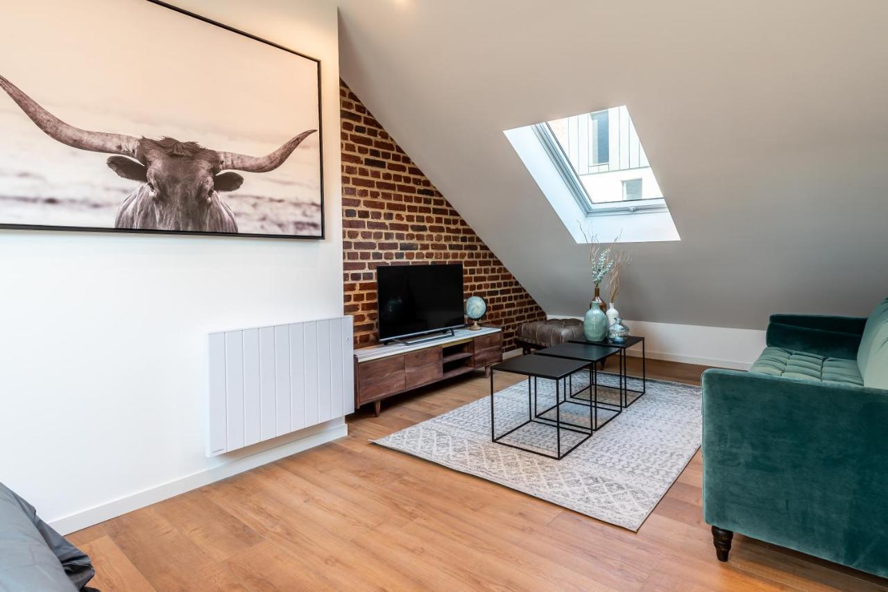 Downtown Loft - Centre Ville - Wifi - Netflix อาเมียงส์ ภายนอก รูปภาพ